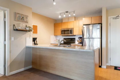 312 18755 68 Avenue, Surrey, BC