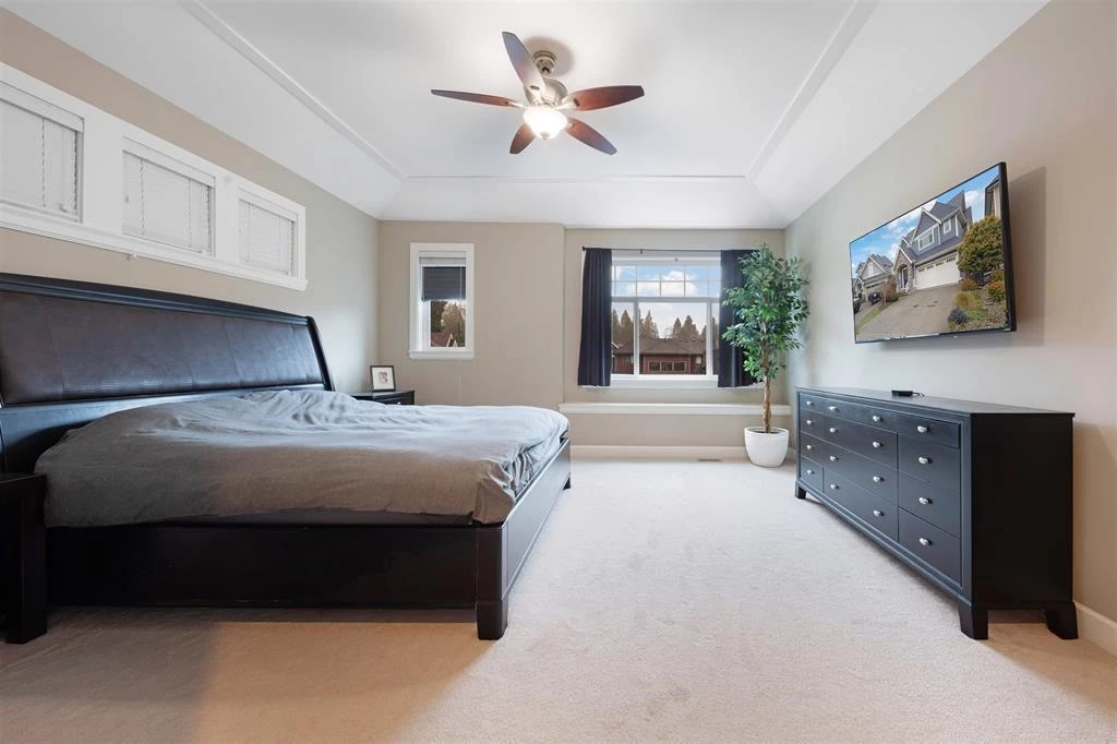 Bedroom 2 Photo of 337 171a Street, Surrey, BC