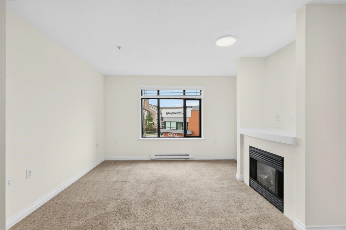 Breakfast Nook Photo of 320 8880 202 Street, Langley, BC