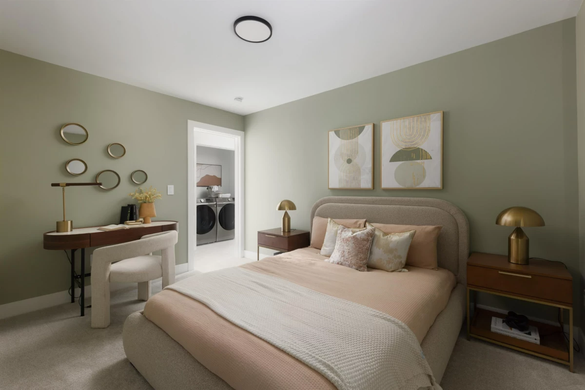 Guest Bathroom Photo of 15 1641 King Crescent, Abbotsford, BC