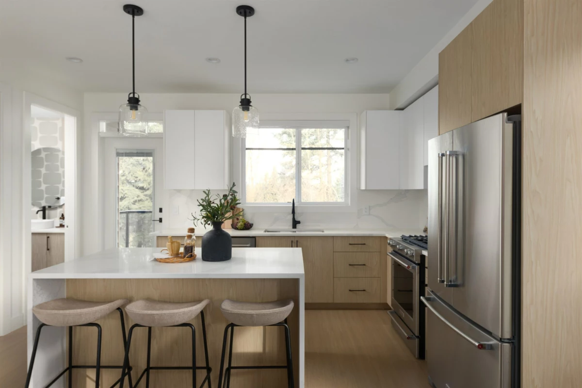 Walk-In Closet Photo of 15 1641 King Crescent, Abbotsford, BC