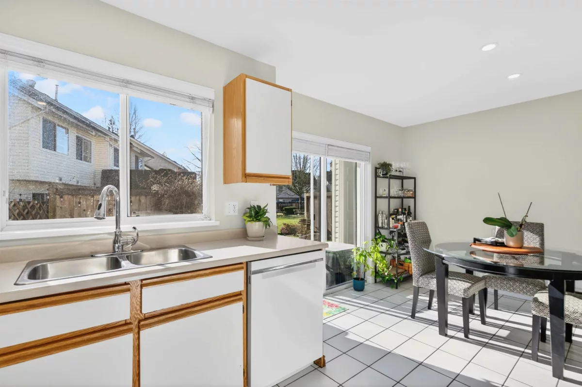 Bedroom 2 Photo of 67 11588 232 Street, Maple Ridge, BC