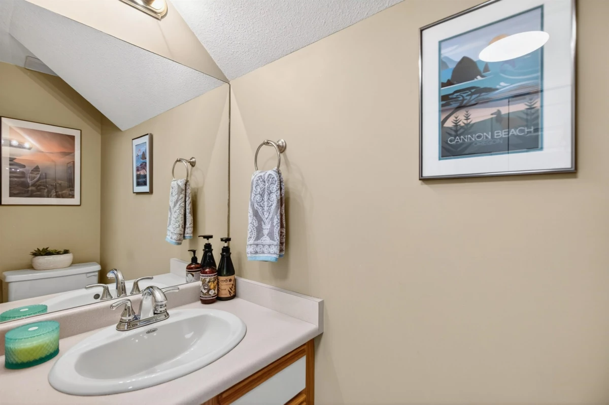 Bedroom 3 Photo of 67 11588 232 Street, Maple Ridge, BC