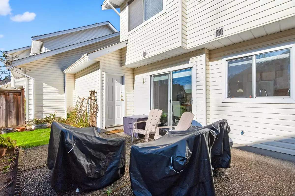Staircase Photo of 67 11588 232 Street, Maple Ridge, BC