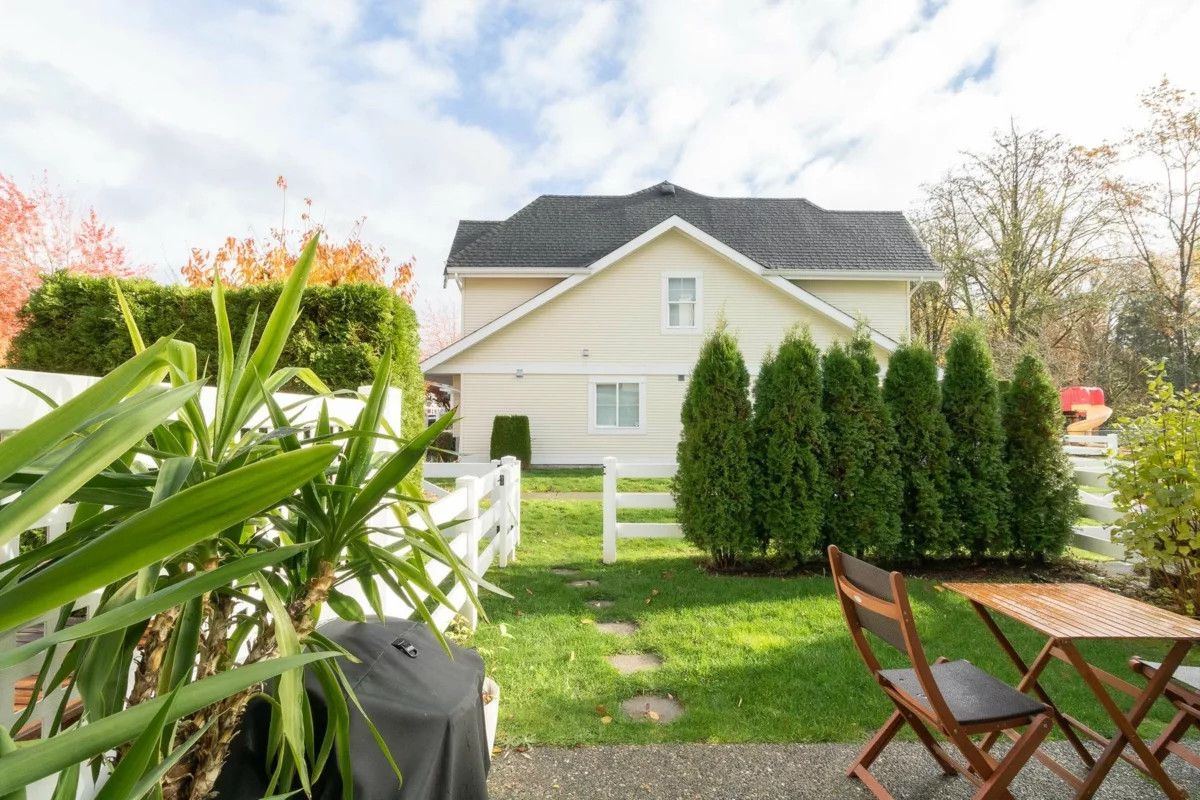 Outdoor Kitchen Photo of 28 23560 119 Avenue, Maple Ridge, BC