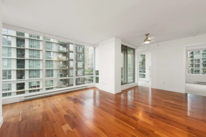 808 1495 Richards Street, Vancouver, BC, Vancouver — Apartment/Condo for sale