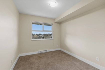 Basement Recreation Room Photo of 213 2565 Campbell Avenue, Abbotsford, BC