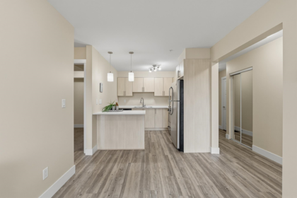Kitchen Island Photo of 213 2565 Campbell Avenue, Abbotsford, BC