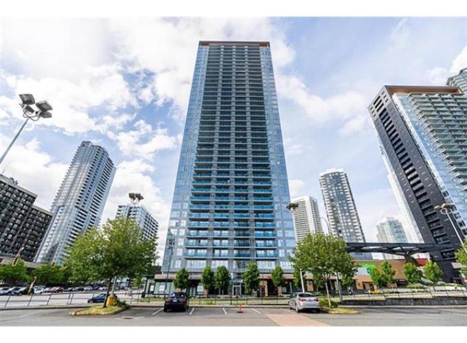 Family Room Photo of 2704 13615 Fraser Highway, Surrey, BC