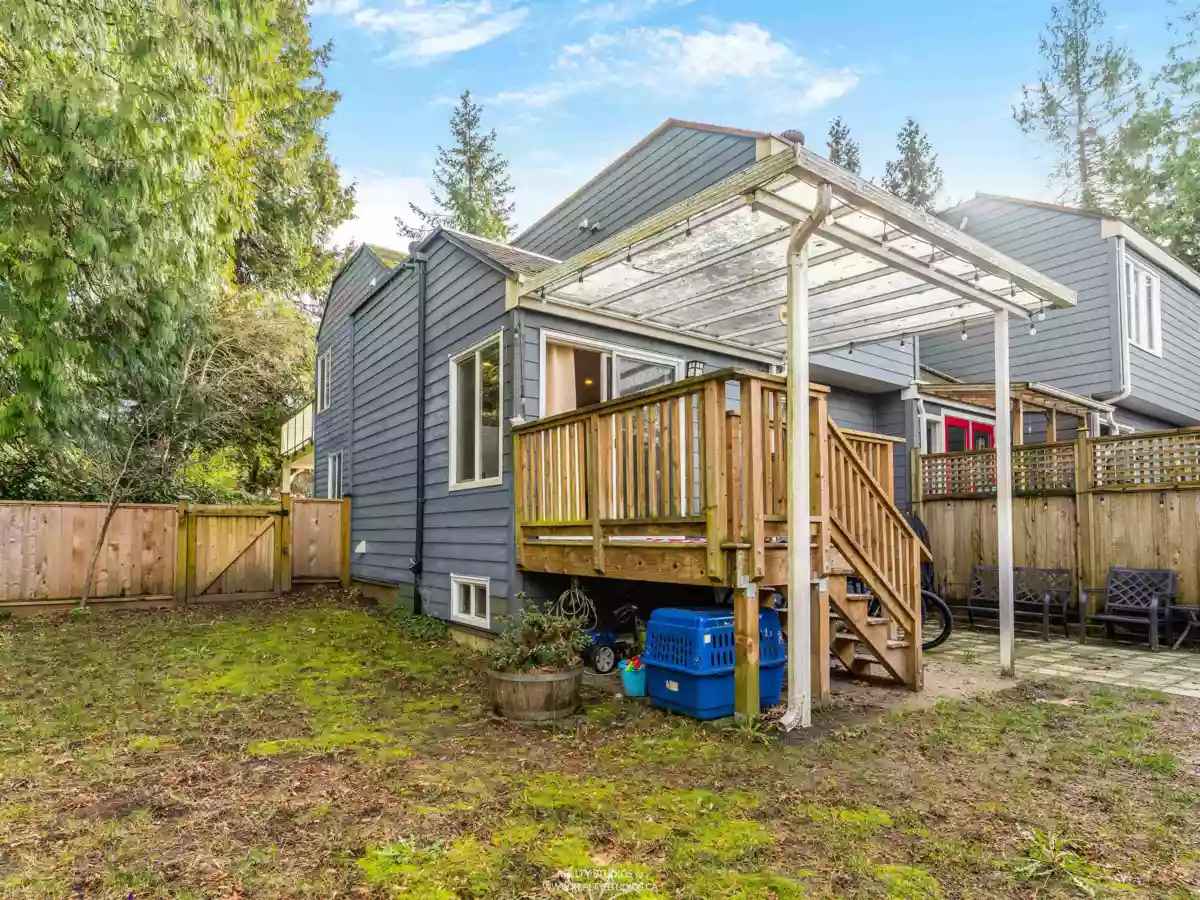 Outdoor Patio Photo of 11 2590 Austin Avenue, Coquitlam, BC