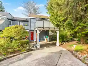 11 2590 Austin Avenue, Coquitlam, BC, Ranch Park — 3 bed townhouse for sale