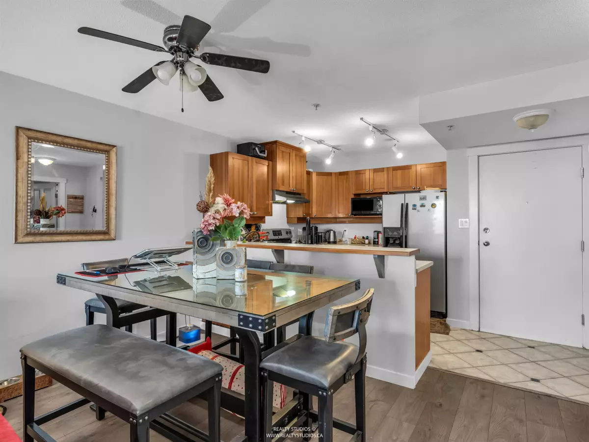 Kitchen Island Photo of 201 1432 Parkway Boulevard, Coquitlam, BC