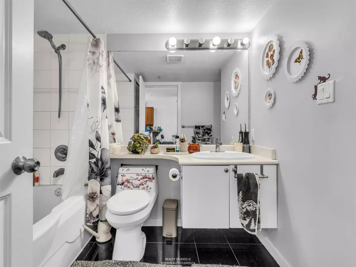 Primary Bathroom Photo of 201 1432 Parkway Boulevard, Coquitlam, BC