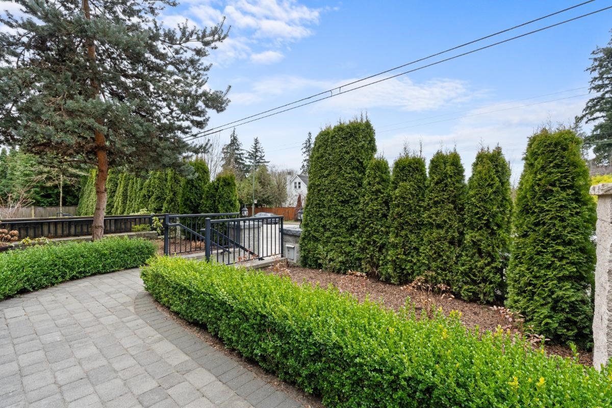 Hot Tub / Spa Photo of 5058 Dunbar Street, Vancouver, BC