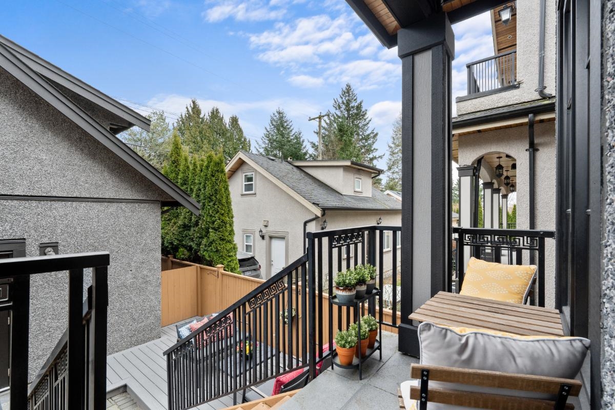 Neighborhood Park Photo Near 5058 Dunbar Street, Vancouver, BC