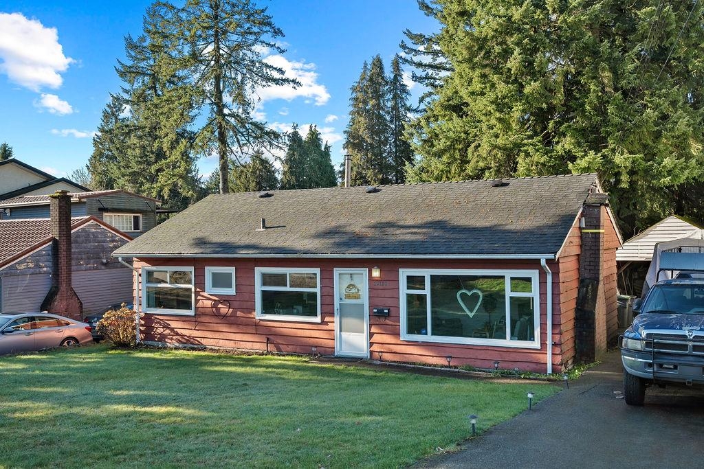 Front Yard Photo of 10131 128a Street, Surrey, BC