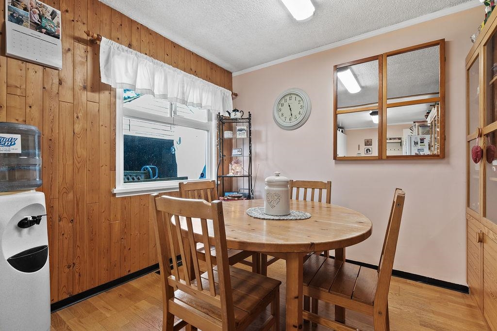 Primary Bathroom Photo of 10131 128a Street, Surrey, BC