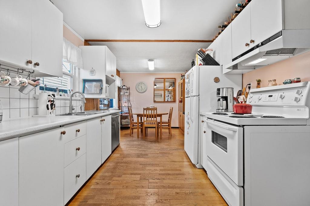 Primary Bedroom Photo of 10131 128a Street, Surrey, BC