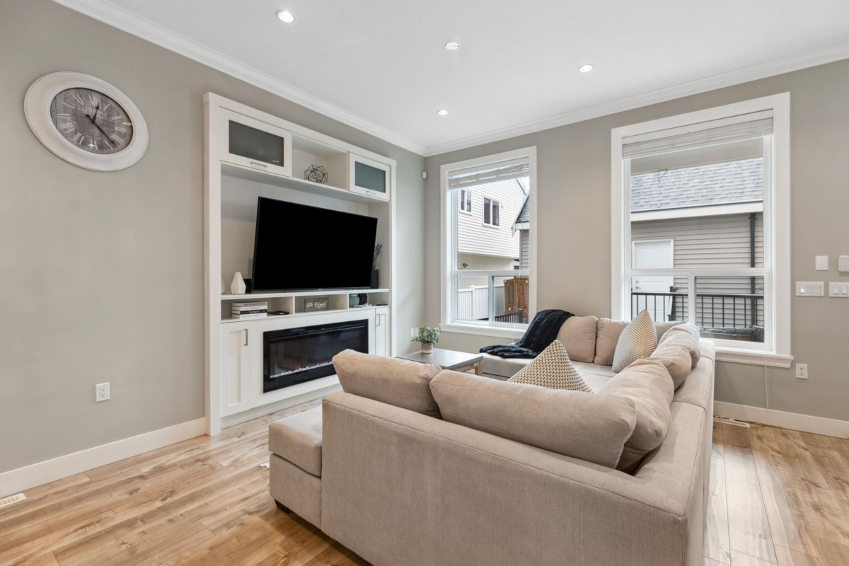 Bedroom 4 Photo of 5926 139a Street, Surrey, BC