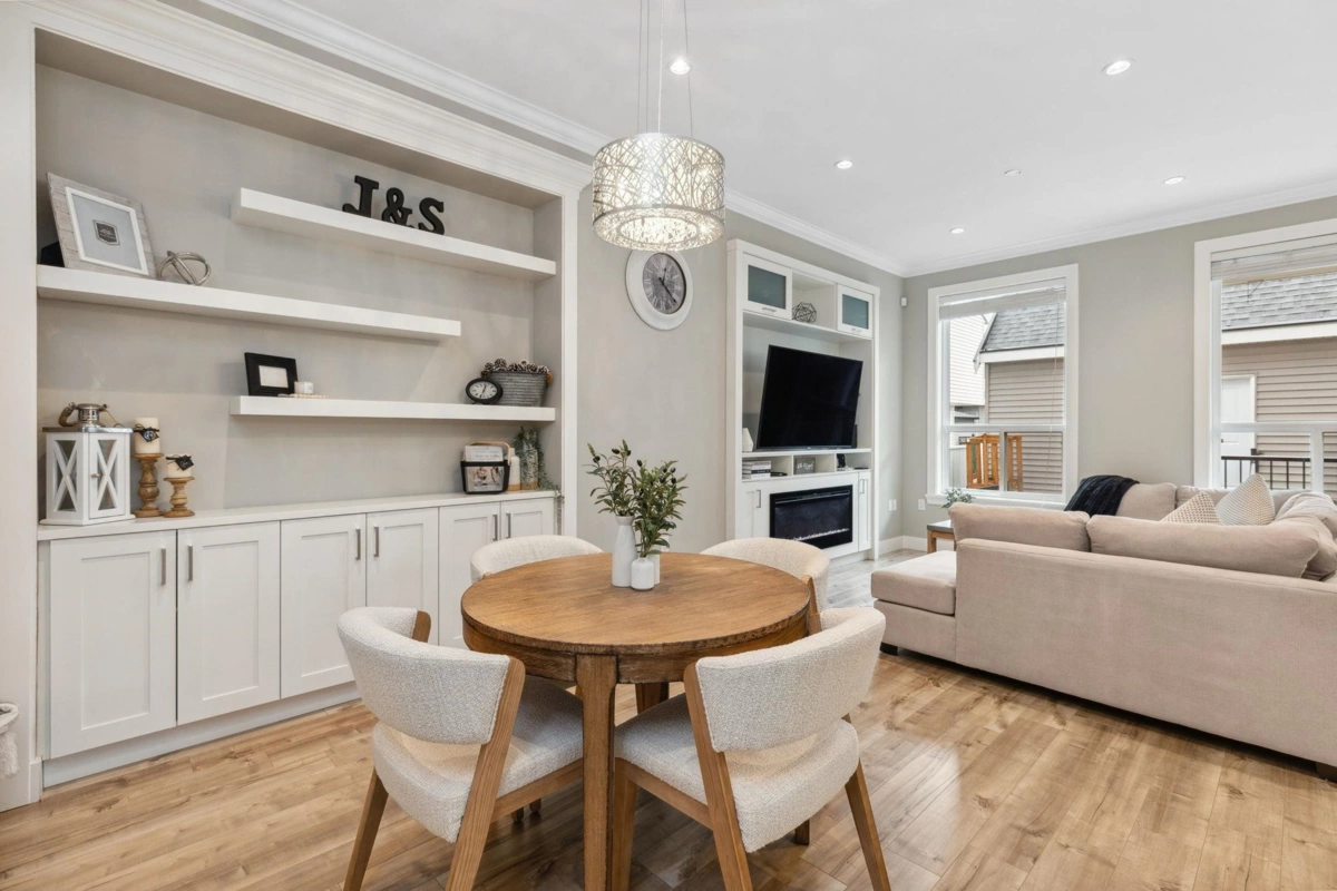 Kitchen Photo of 5926 139a Street, Surrey, BC