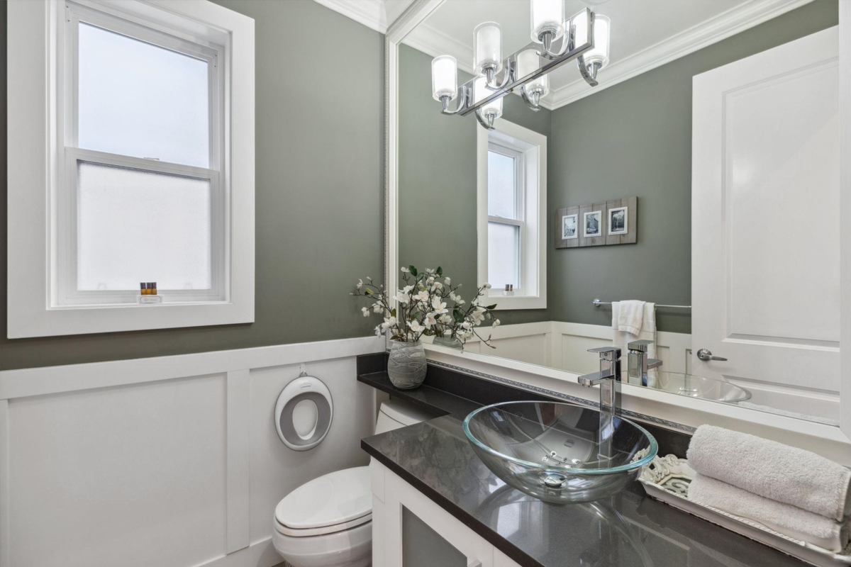 Outdoor Deck Photo of 5926 139a Street, Surrey, BC