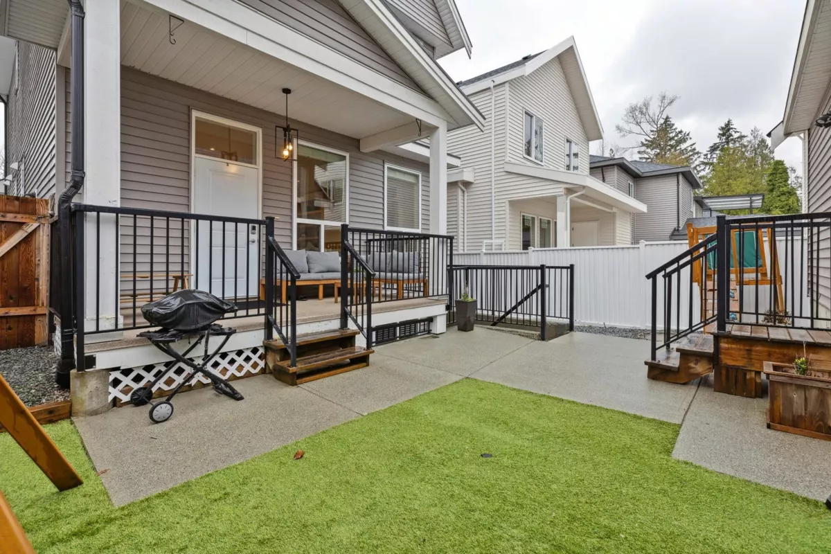 Outdoor Kitchen Photo of 5926 139a Street, Surrey, BC