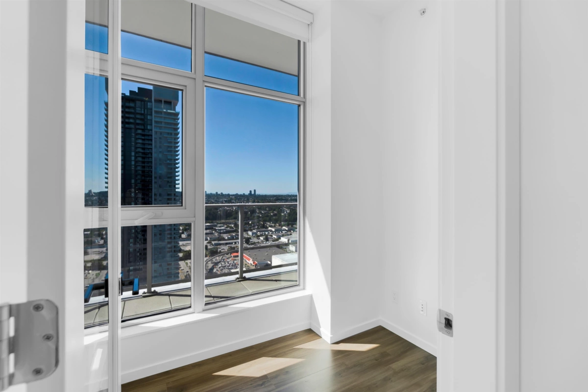 Backyard Photo of 4402 1888 Gilmore Avenue, Burnaby, BC