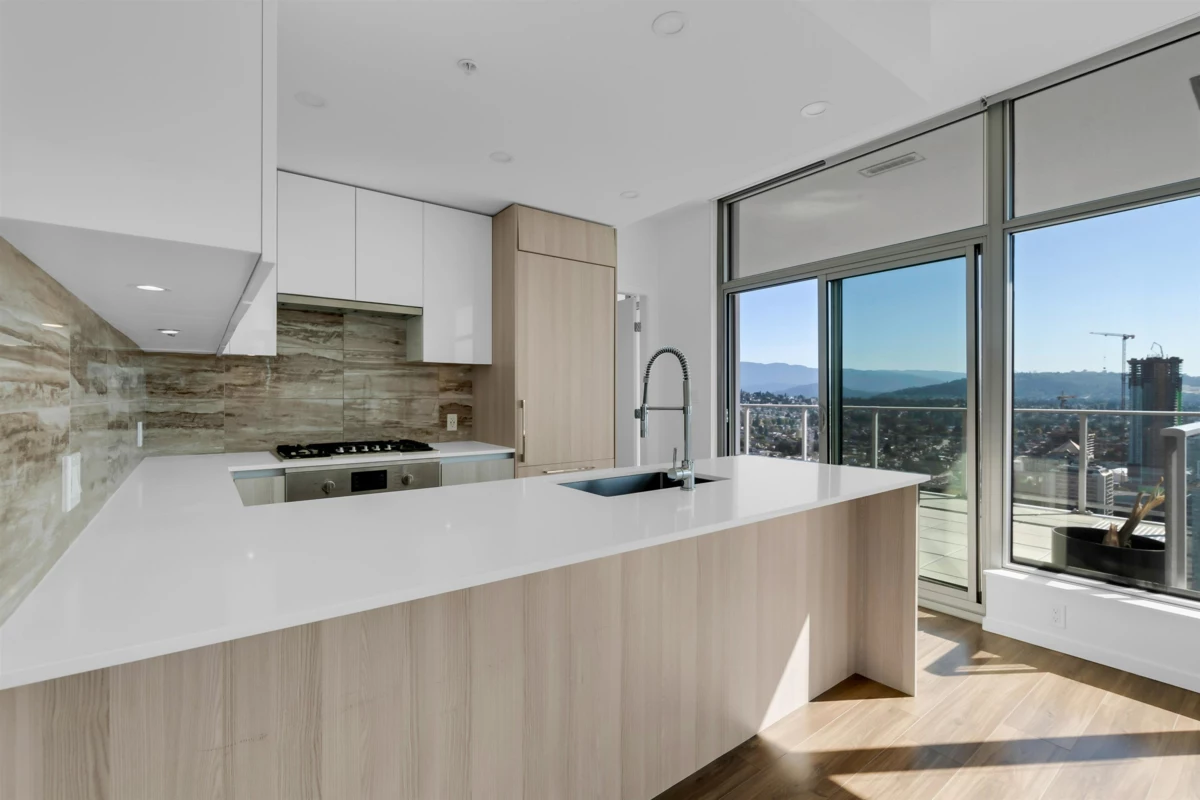 Guest Bathroom Photo of 4402 1888 Gilmore Avenue, Burnaby, BC