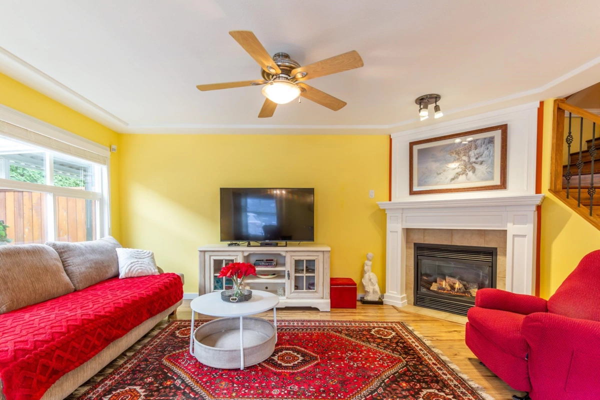 Dining Area Photo of 174 6450 Vedder Road, Chilliwack, BC