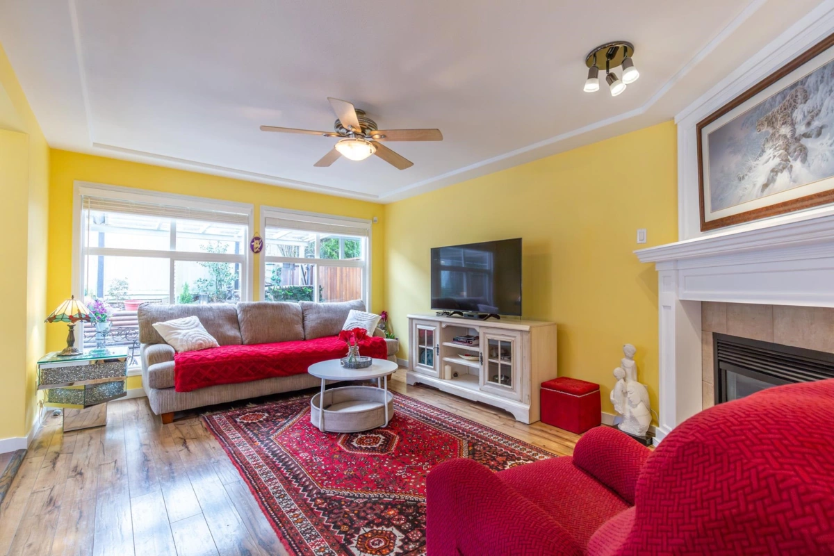 Family Room Photo of 174 6450 Vedder Road, Chilliwack, BC