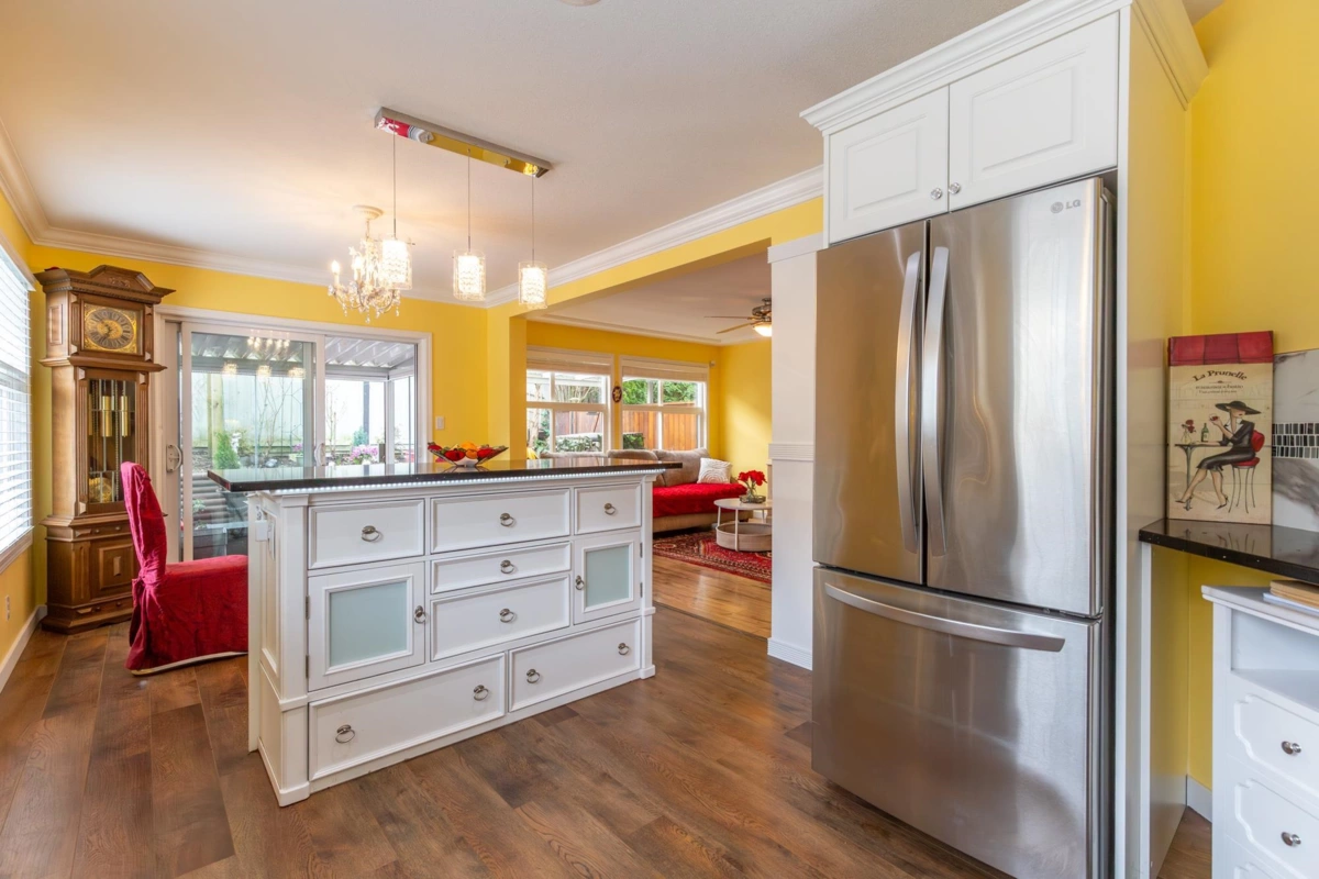 Guest Bathroom Photo of 174 6450 Vedder Road, Chilliwack, BC