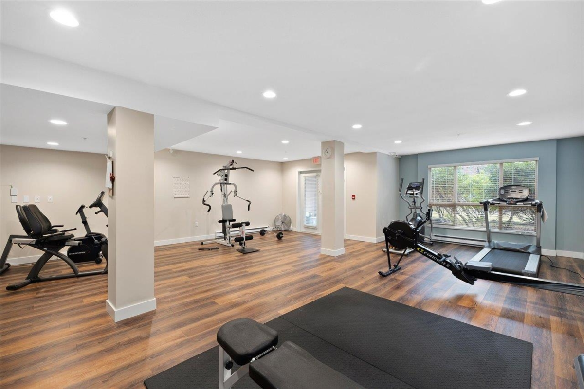 Aerial View of 107 2167 152 Street, White Rock, BC