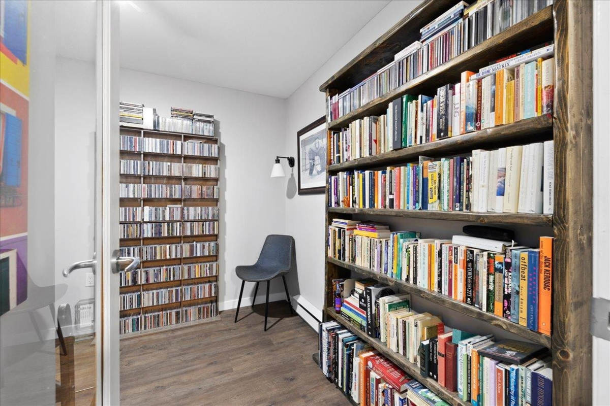 Mudroom Photo of 107 2167 152 Street, White Rock, BC
