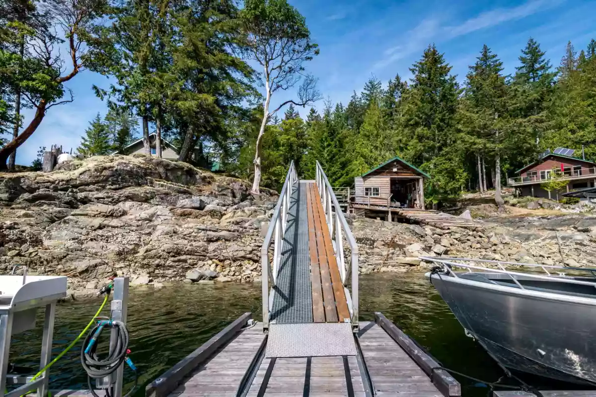 Kitchen Island Photo of DL6129 Nelson Island, Pender Harbour, BC