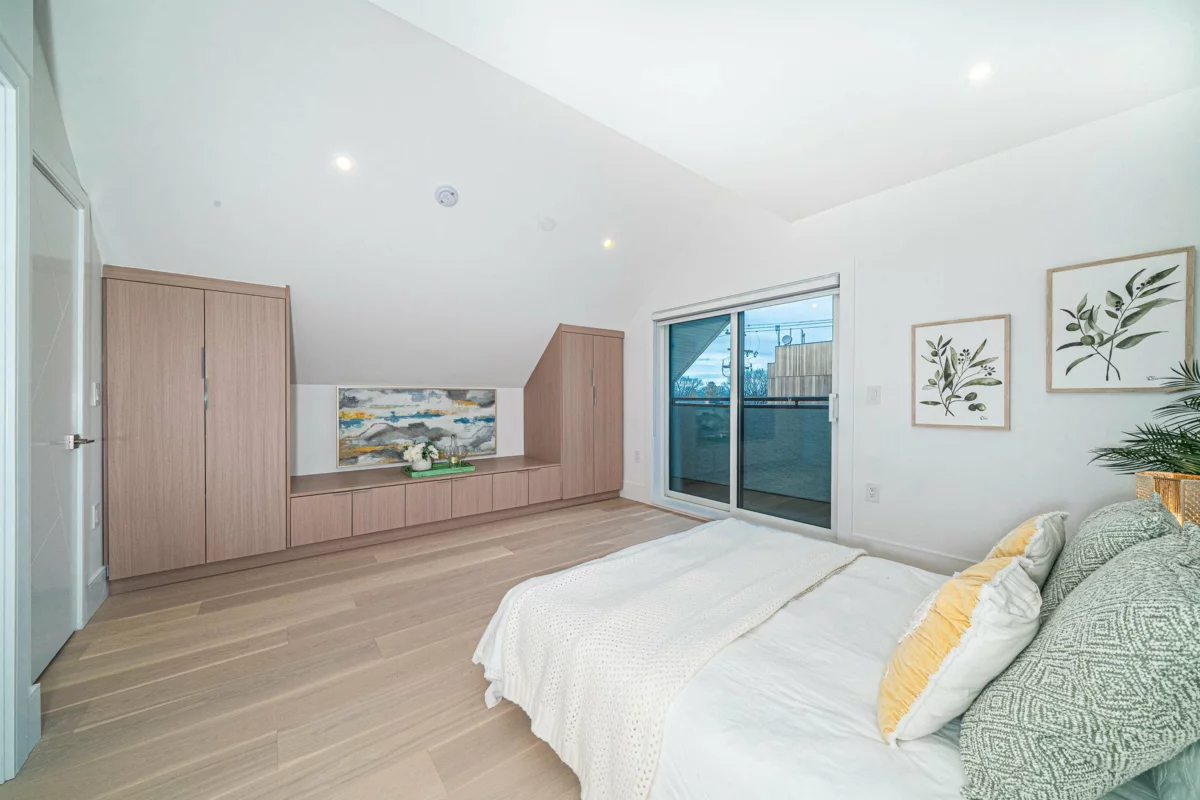 Hallway Photo of 748 E 47th Avenue, Vancouver, BC