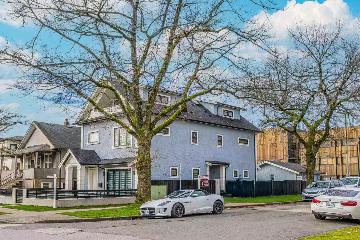 Outdoor Deck Photo of 748 E 47th Avenue, Vancouver, BC