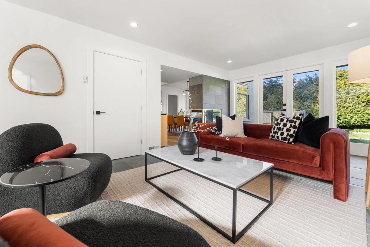 Kitchen Island Photo of 4709 Chancellor Boulevard, Vancouver, BC