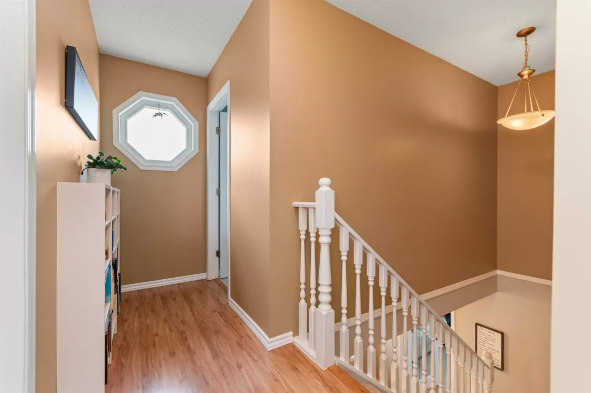 Garage Interior Photo of 45023 Stratford Place, Chilliwack, BC