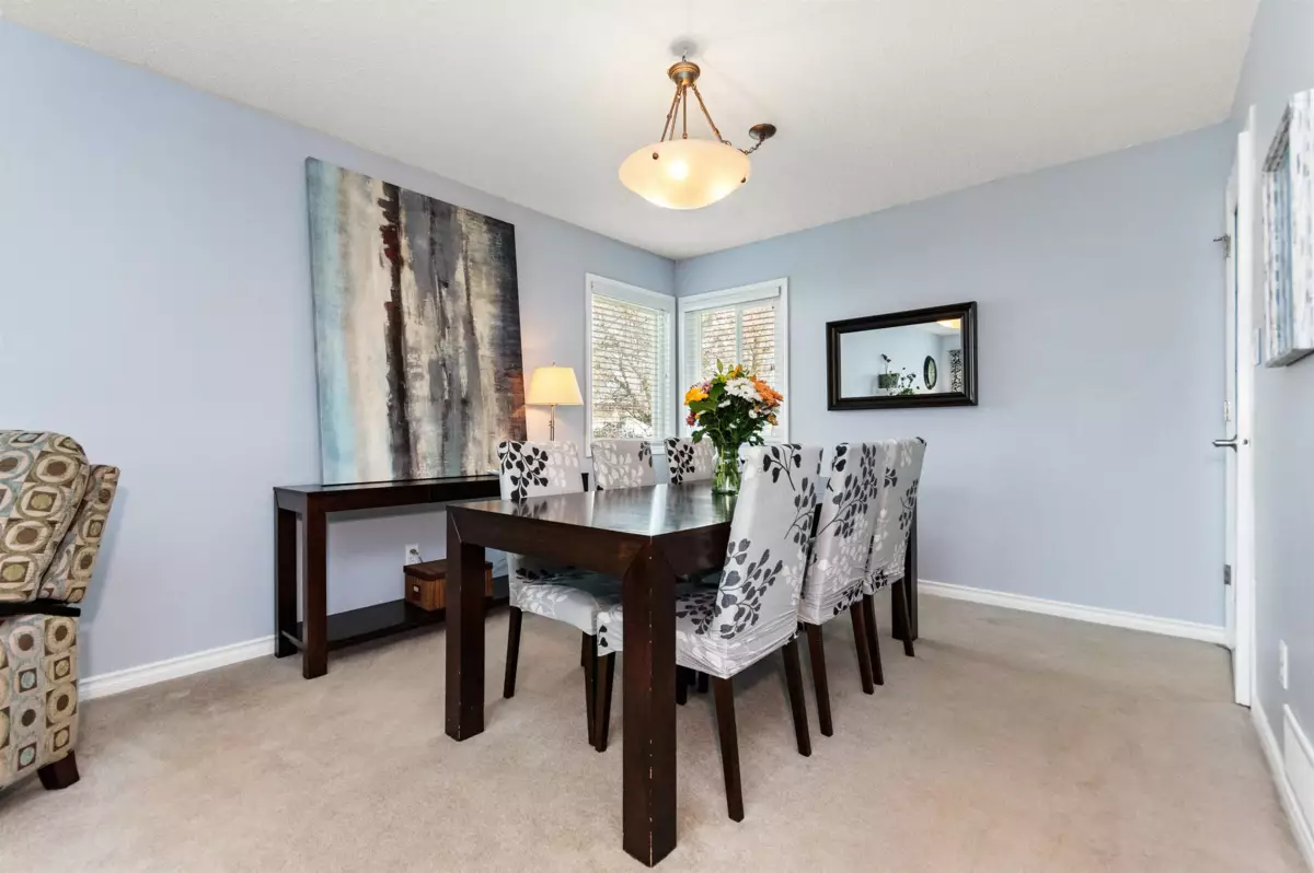 Primary Bathroom Photo of 45023 Stratford Place, Chilliwack, BC