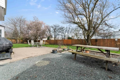 Neighborhood Park Photo Near 45023 Stratford Place, Chilliwack, BC