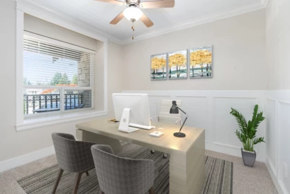 Kitchen Island Photo of 9944 128 Street, Surrey, BC