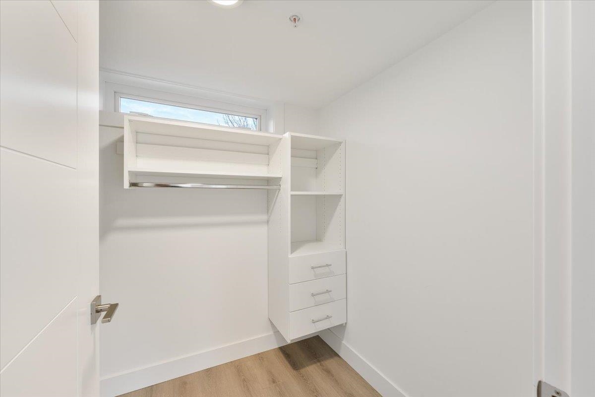 Entry Foyer Photo of 8305 French Street, Vancouver, BC