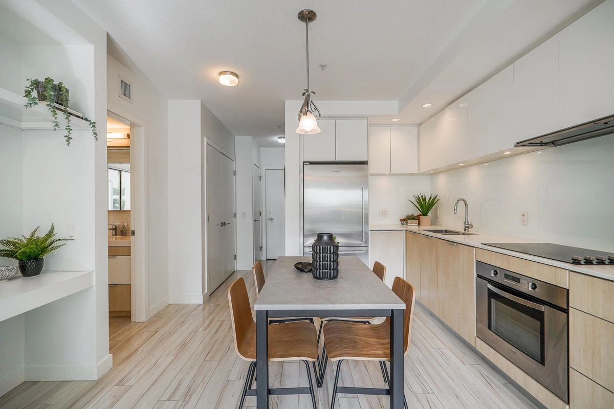 Living Room Photo of 214 111 E 3rd Street, North Vancouver, BC