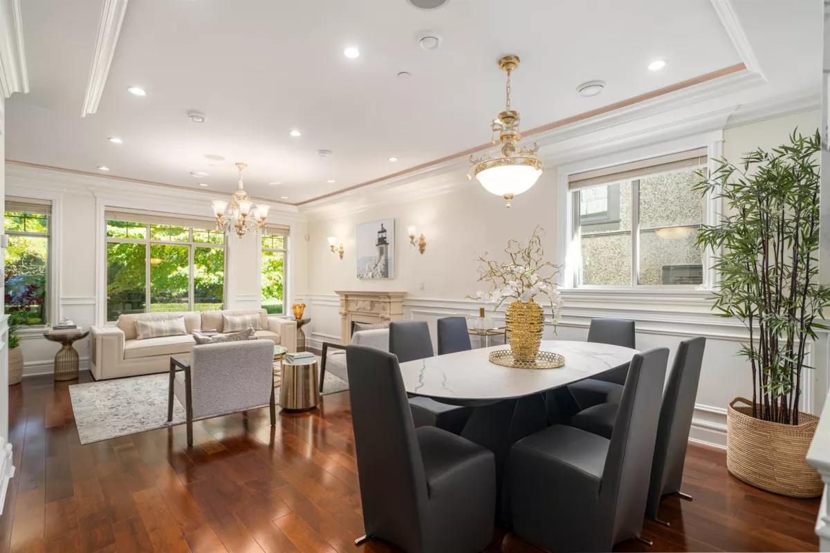 Breakfast Nook Photo of 3716 W 17th Avenue, Vancouver, BC