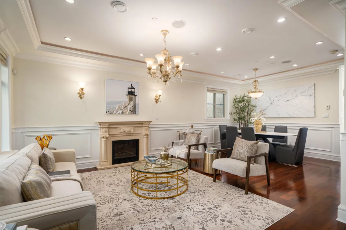 Dining Area Photo of 3716 W 17th Avenue, Vancouver, BC