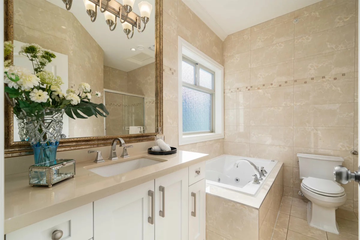 Guest Bathroom Photo of 3716 W 17th Avenue, Vancouver, BC