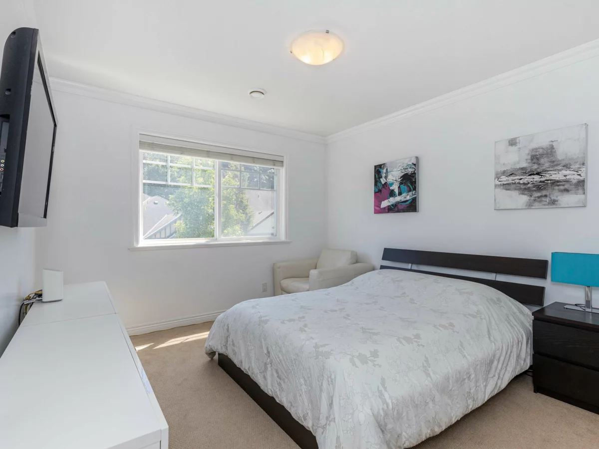 Hallway Photo of 6455 143rd Street, Surrey, BC