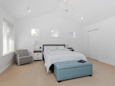 Basement Recreation Room Photo of 6455 143rd Street, Surrey, BC