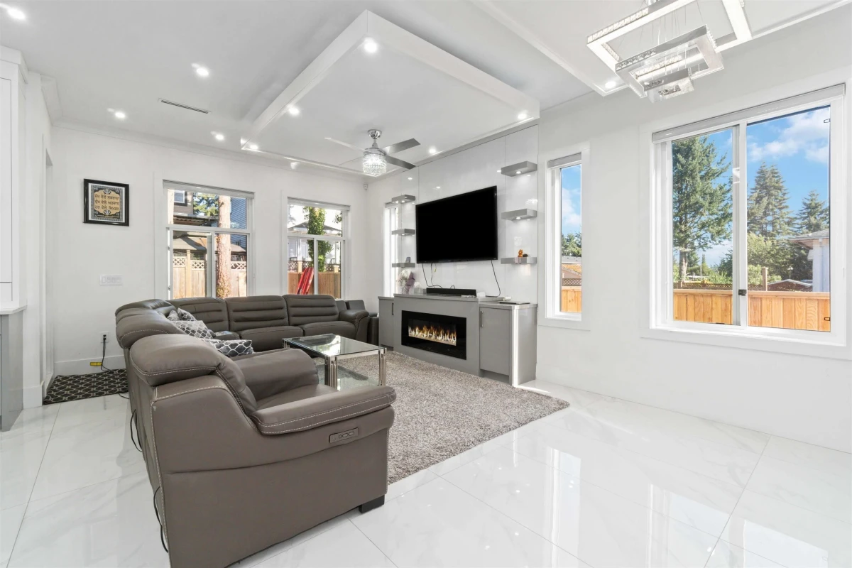 Dining Area Photo of 7688 115a Street, Delta, BC