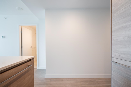 302 13615 Fraser Highway, Surrey, BC, Surrey — Apartment/Condo for sale